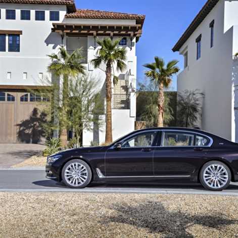 BMW M760Li xDrive: komfort i fascynujące osiągi